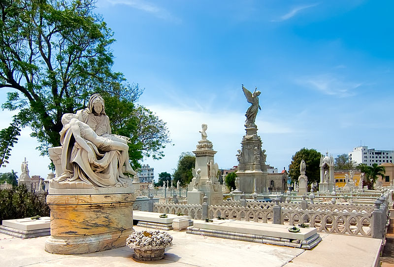 El Cementerio de Colón es un lugar donde podrás atrapar estupendas imágenes
