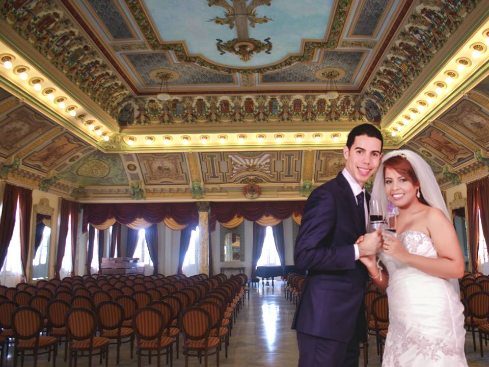 El Salón Dorado del Palacio de los Matrimonios de La Habana
