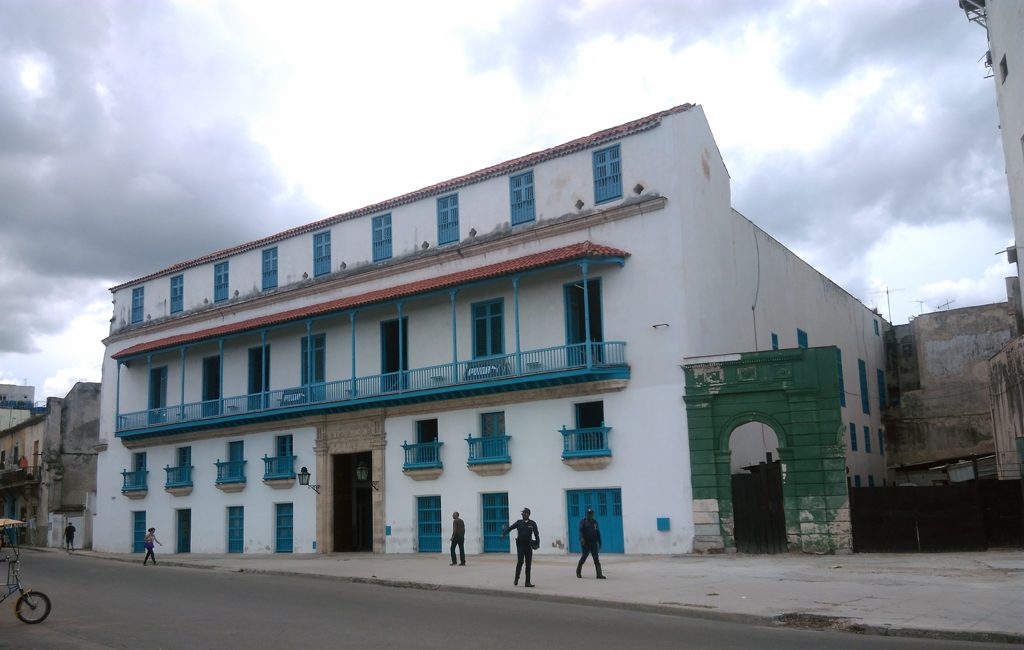 La antigua Casa de Mateo Pedroso, hoy Palacio de la Artesanía