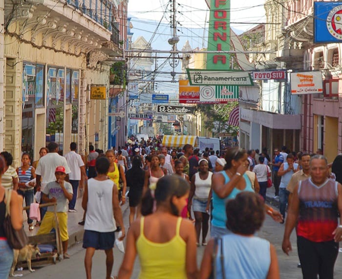 Santiago de Cuba Calle Enramadas