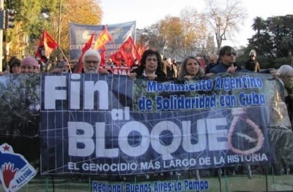 Argentinos piden a EE.UU cesar bloqueo contra Cuba