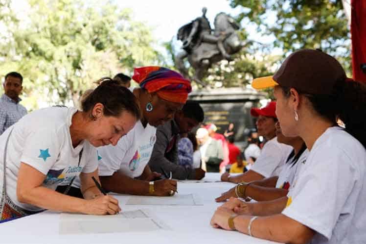 Cuba firma apoyo venezuela