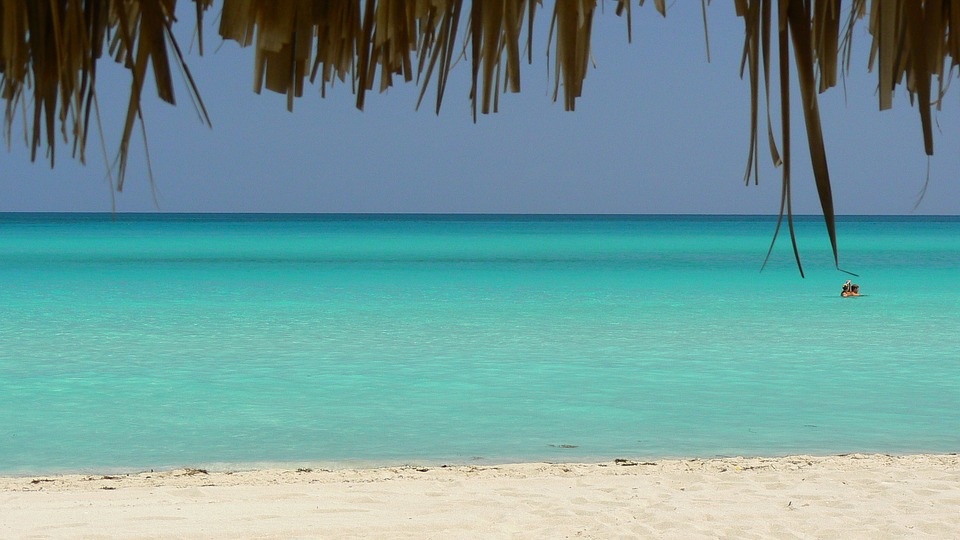 Playa Esmeralda, una de las playas más vírgenes de Cuba