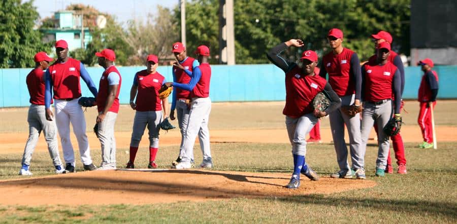 Cuba conforma su preselección de béisbol para campeonato panamericano sub'23.