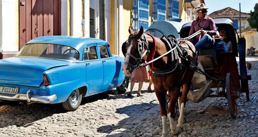 Cuba encuentra los turistas en casa en tiempos de crisis.