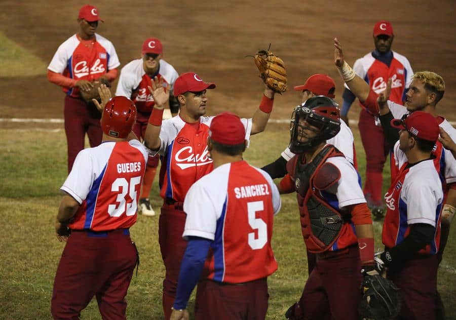 Cuba blanquea 4-0 a Venezuela en la Súper Ronda Sub'23 de béisbol