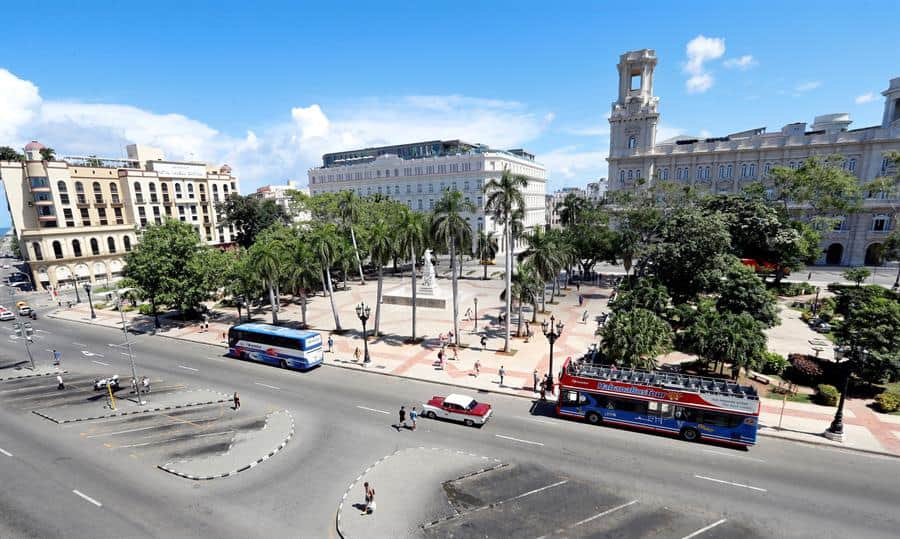Mas de mil turistas españoles en Cuba recluidos en sus alojamientos