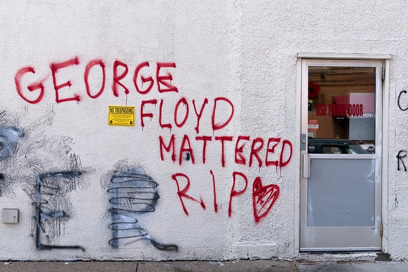 Destrozos y toque de queda en Miami tras protestas por la muerte de Georg Floyd