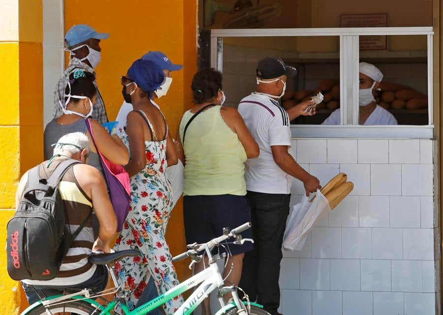 Cuba registra cinco casos de COVID-19 y diez días sin muertes