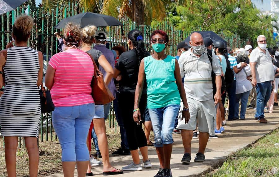 Cuba celebra en el primer día sin contagios por COVID-19