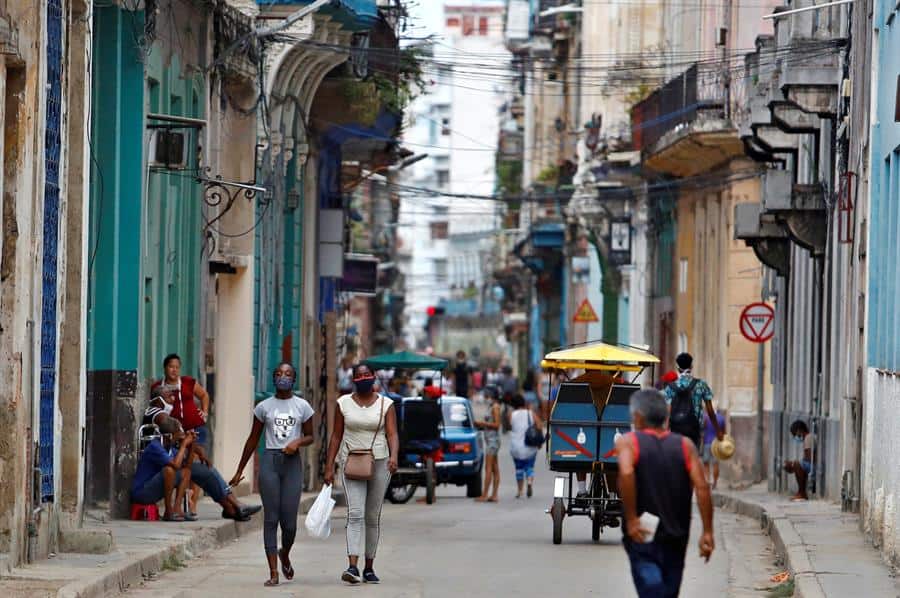 Cuba suma otros 93 casos de COVID-19, récord diario hasta la fecha
