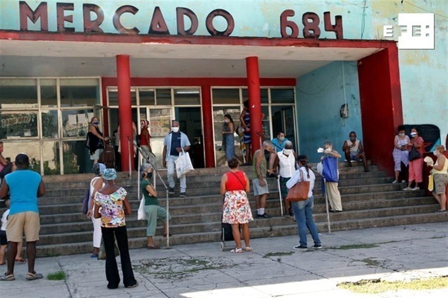 Aumentan a 56 los casos diarios de covid en Cuba tras la nueva normalidad