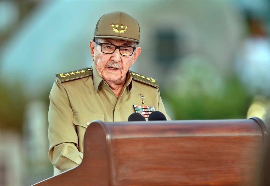 Raúl Castro lidera reunión del Partido Comunista sobre unificación monetaria