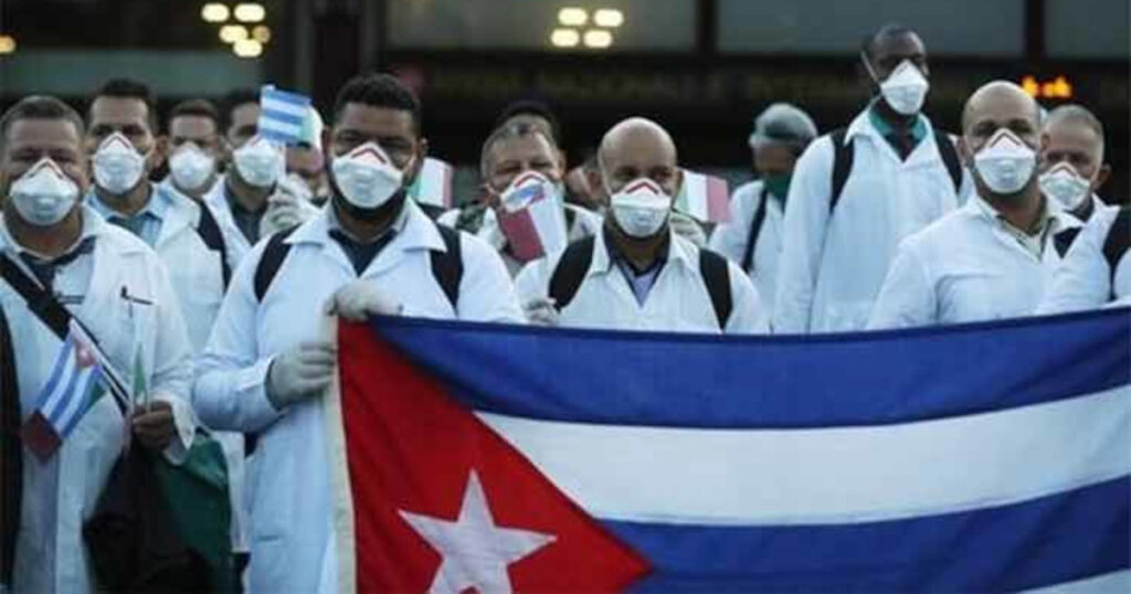 México, Qatar e Italia explotan médicos cubanos