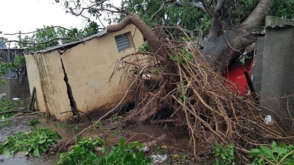 Más de 200 000 cubanos sin electricidad en Pinar del Río y La Habana ...