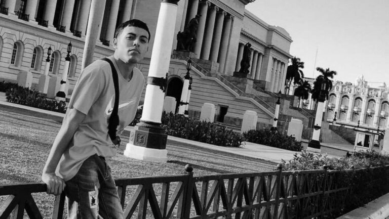 Lamentan muerte de un joven bombero cubano en el derrumbe en La Habana ...